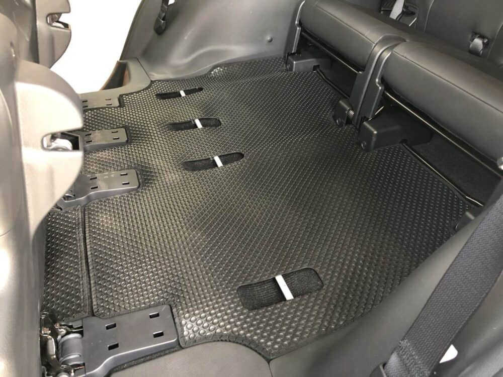 Thảm lót sàn ô tô KATA xe Mitsubishi Pajero Sport 2021