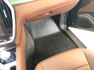 Thảm lót sàn ô tô KATA xe VinFast Lux SA2.0