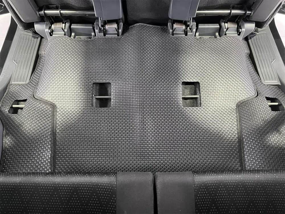 Thảm lót sàn ô tô KATA cho xe Toyota Veloz Cross 2022