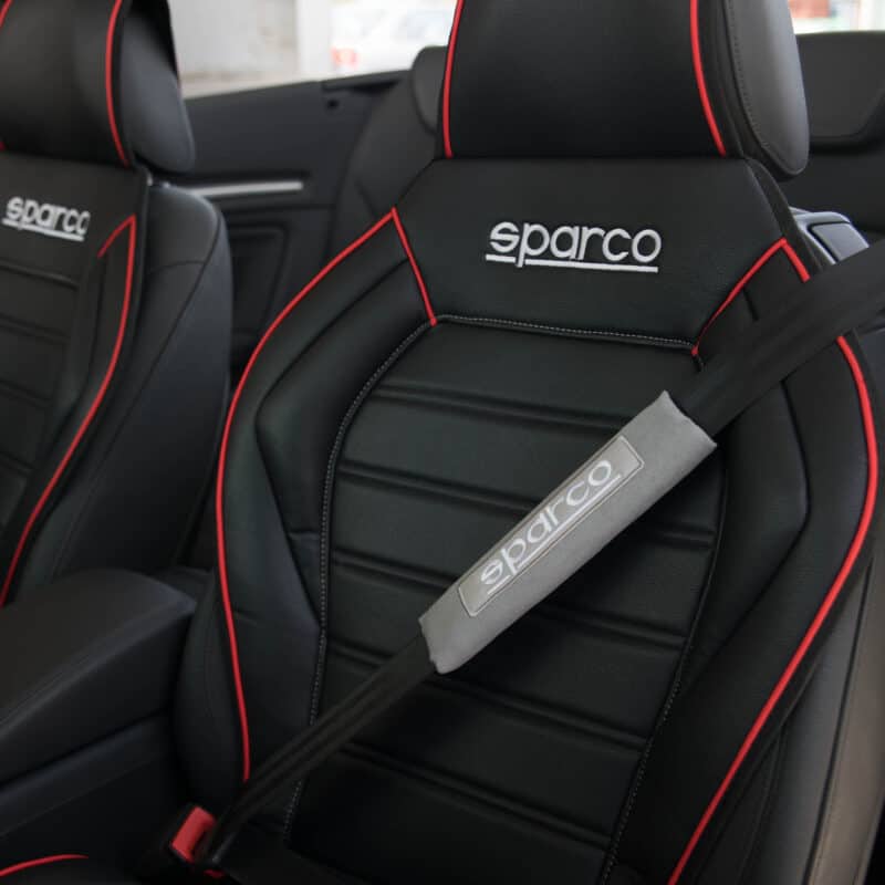 Đệm vai Seatbelt Sparco