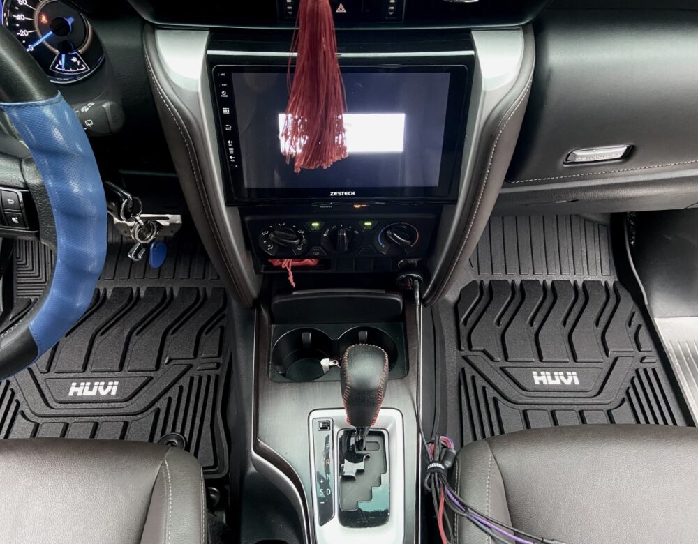 Thảm lót sàn ô tô HUVI cho xe Toyota Fortuner 3D (7 chỗ) năm 2017+