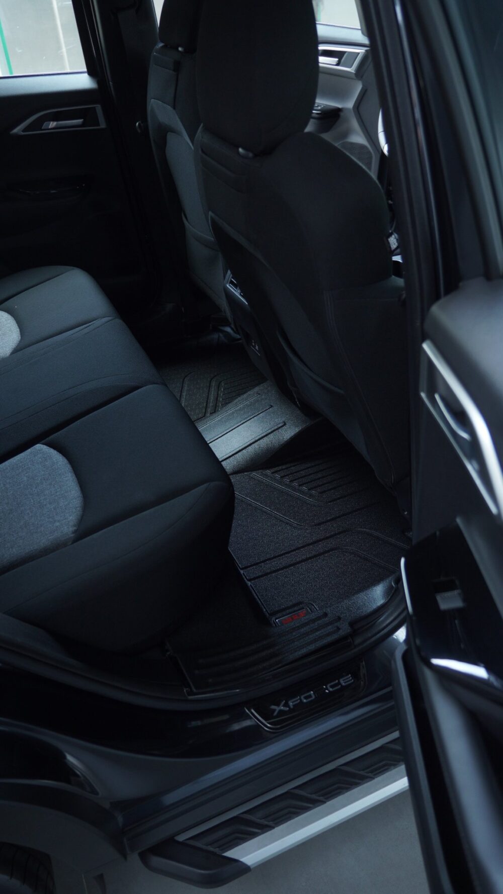 Thảm lót sàn ô tô Mitsubishi Xforce 2024 3D Huvi Cao Cấp - Hình ảnh 7
