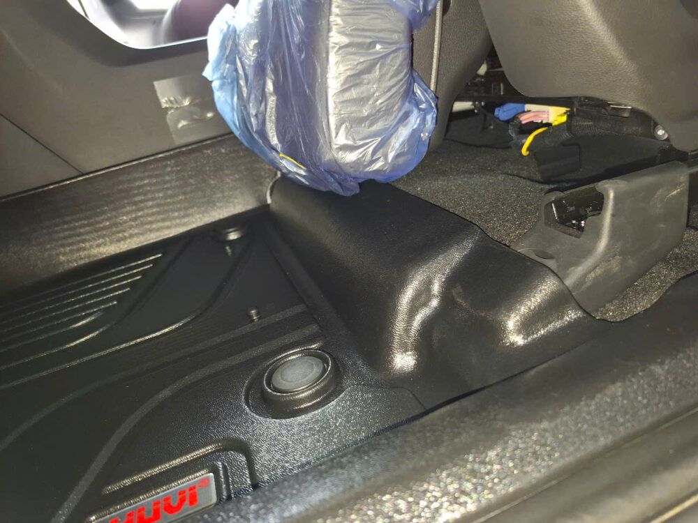 Thảm lót sàn ô tô HUVI cho xe Hyundai SantaFe 2024+ (6 chỗ) - Hình ảnh 8