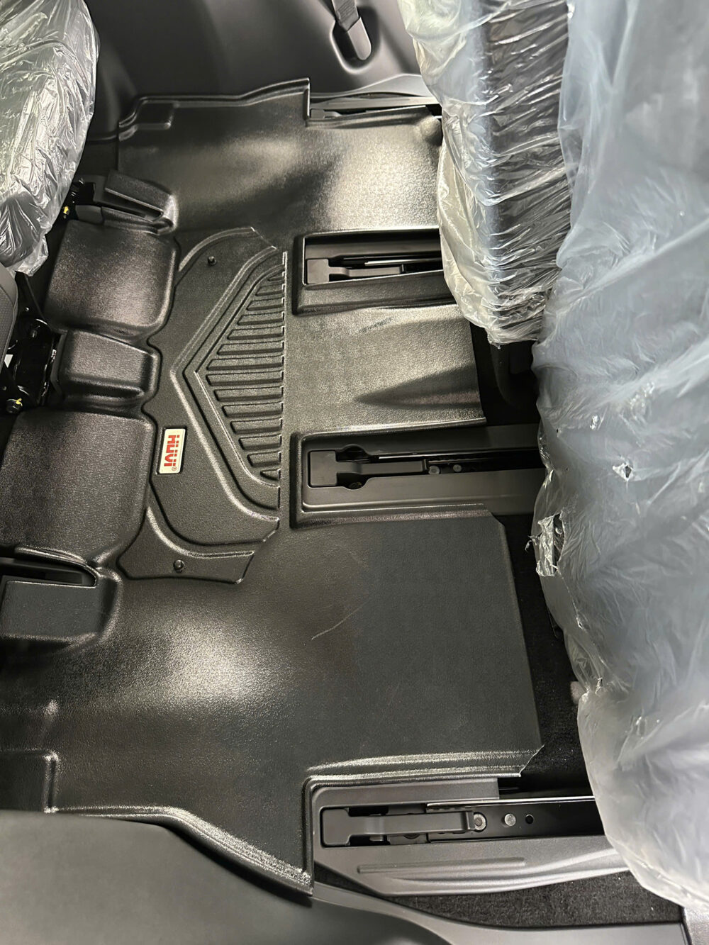 Thảm lót sàn ô tô HUVI cho xe Hyundai SantaFe 2024+ (7 chỗ) - Hình ảnh 9