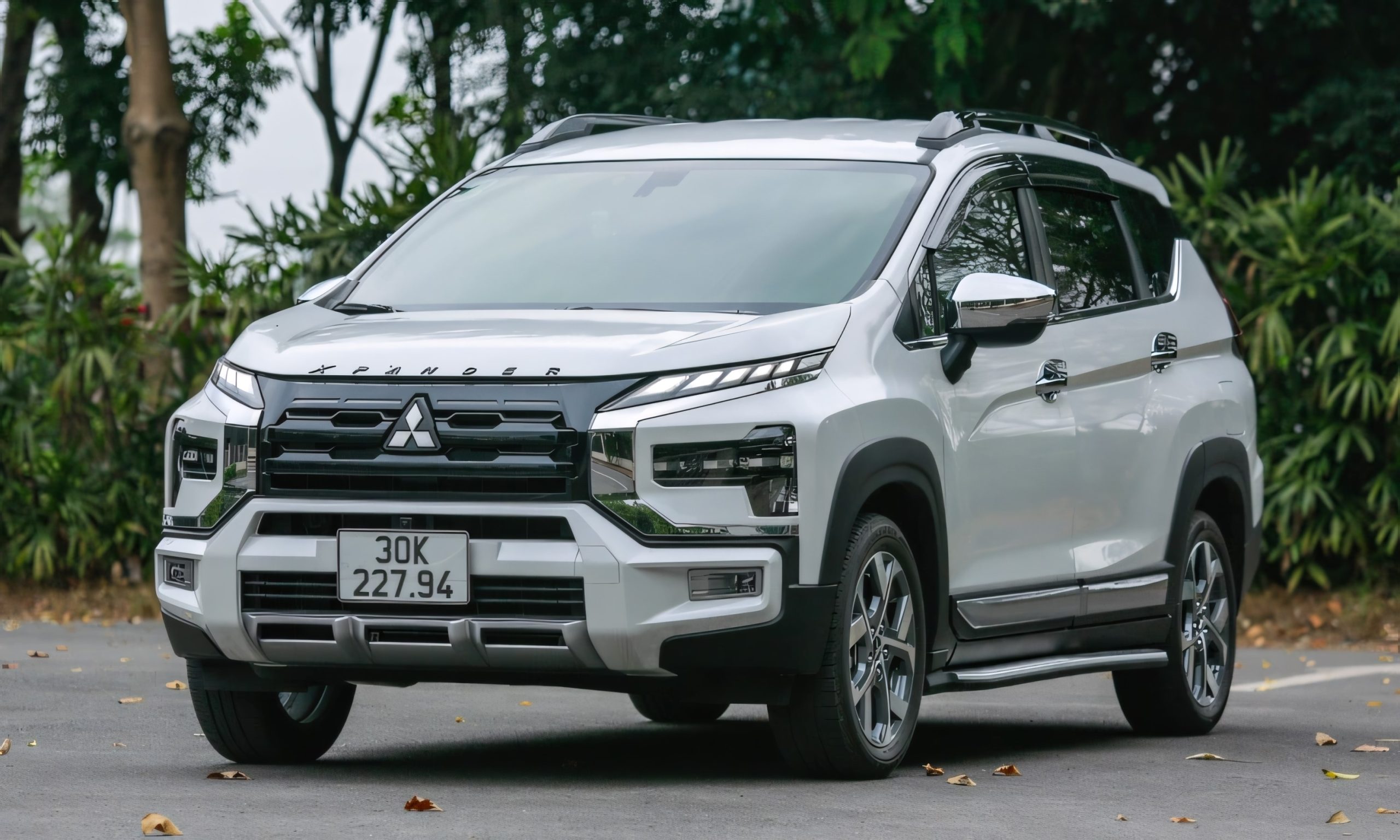 Dán ngoại thất PPF ARI dành cho xe Mitsubishi Xpander