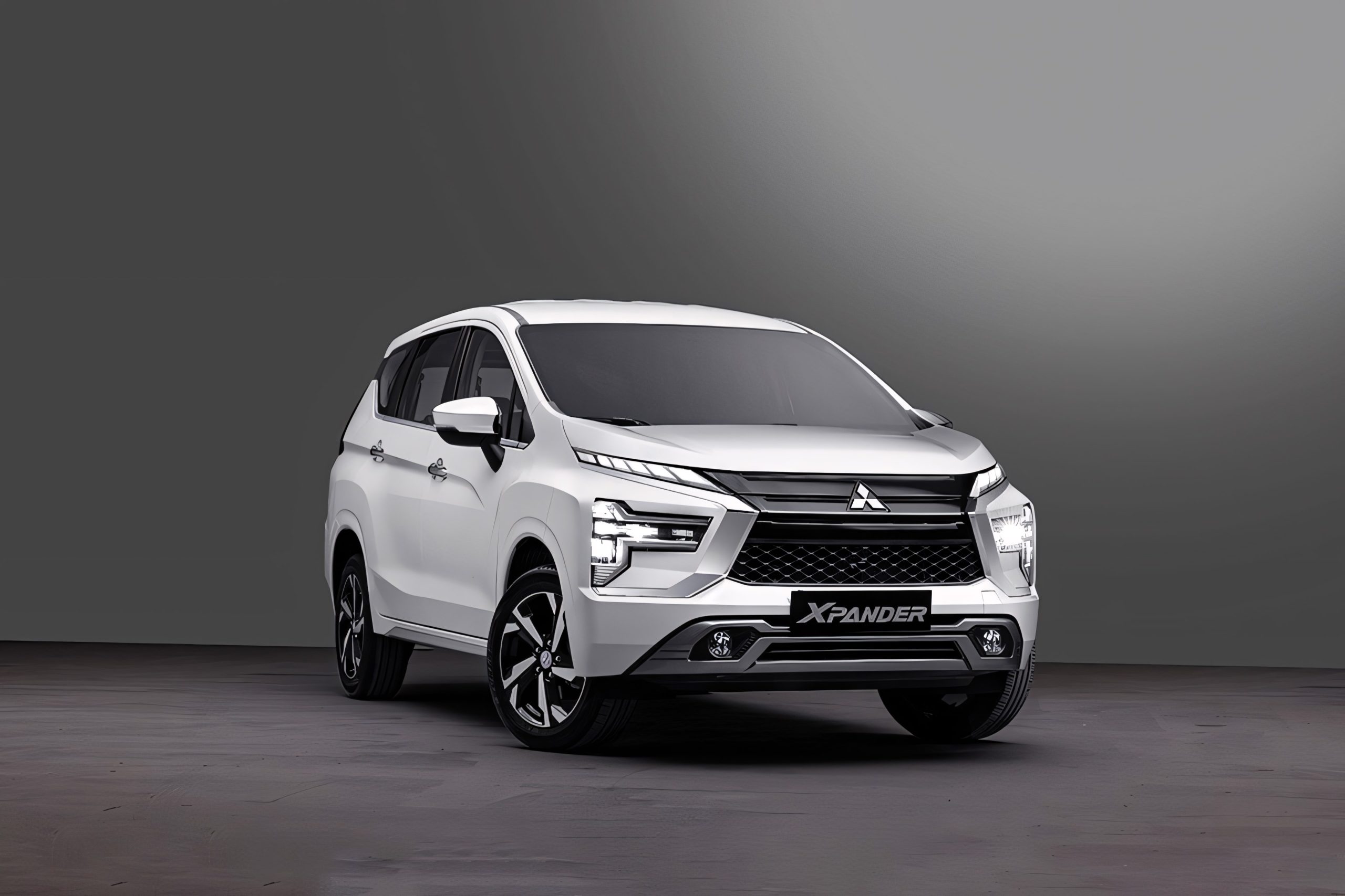 Dán ngoại thất PPF ARI dành cho xe Mitsubishi Xpander