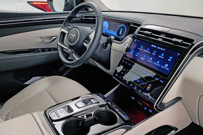 Dán phim PPF ARI dành cho nội thất Hyundai Tucson