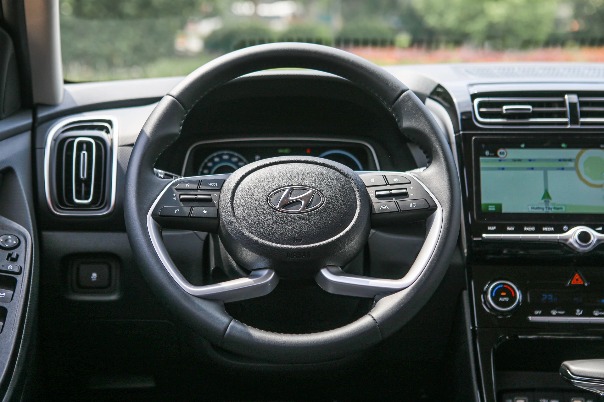 Dán phim PPF ARI dành cho nội thất xe Hyundai Creta