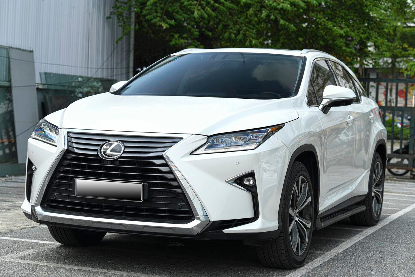 Ngoại thất xe Lexus RX350 và phim PPF ARI