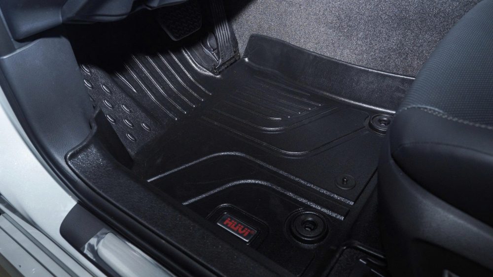 Thảm lót sàn ô tô HUVI cho xe Toyota Camry 3D năm 2025 - Ảnh 4
